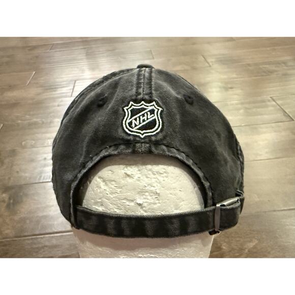Reebok Mens Dark Gray NHL 2016 Stadium Series Minnesota Adjustable Strapback Hat - Picture 6 of 9